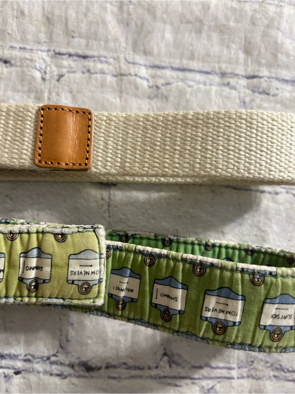 VINEYARD VINES GREEN COTTON DOUBLE RING & LIZ CLAIBORNE CREAM& BROWN BELTS